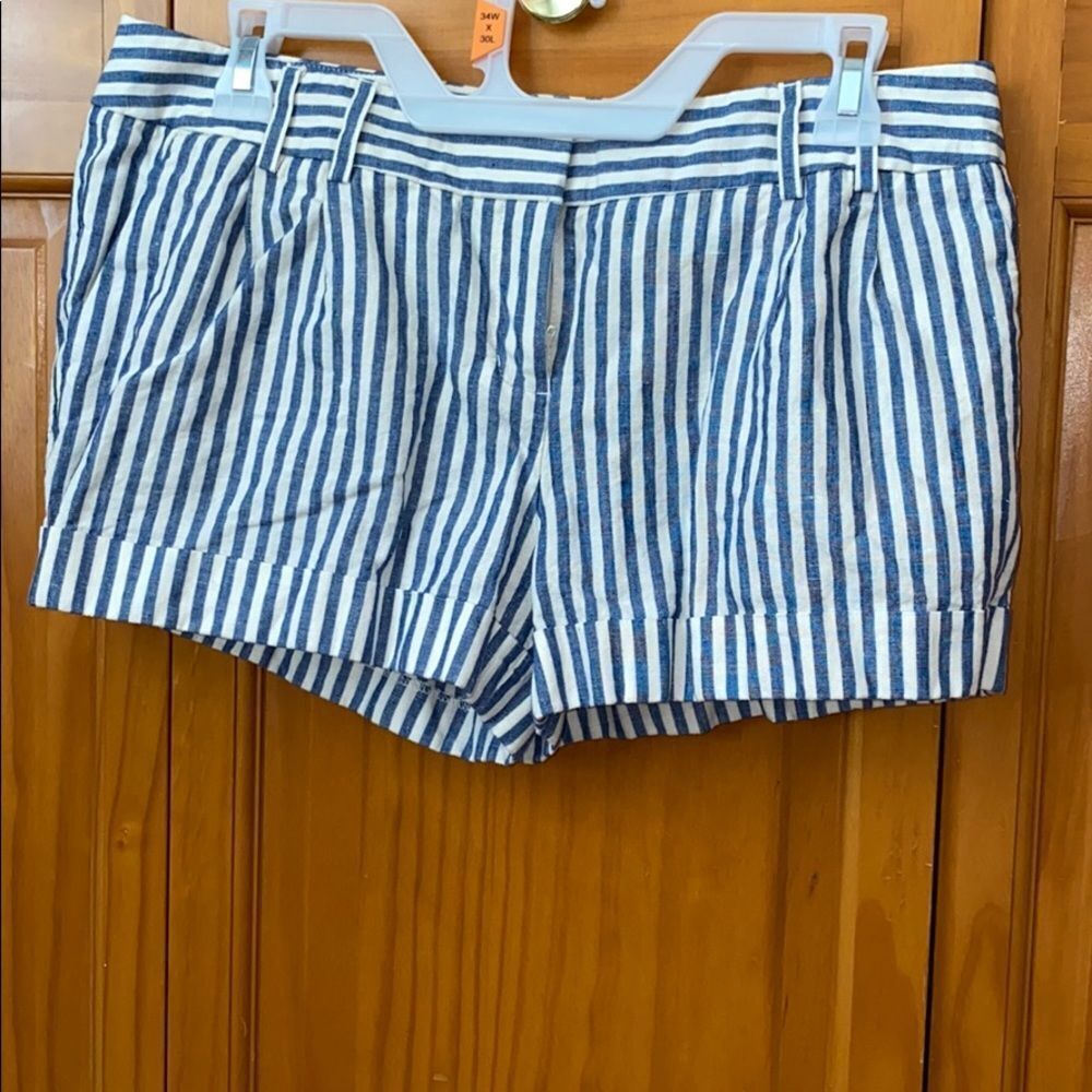Express Striped Linen Shorts - Picture 1 of 2